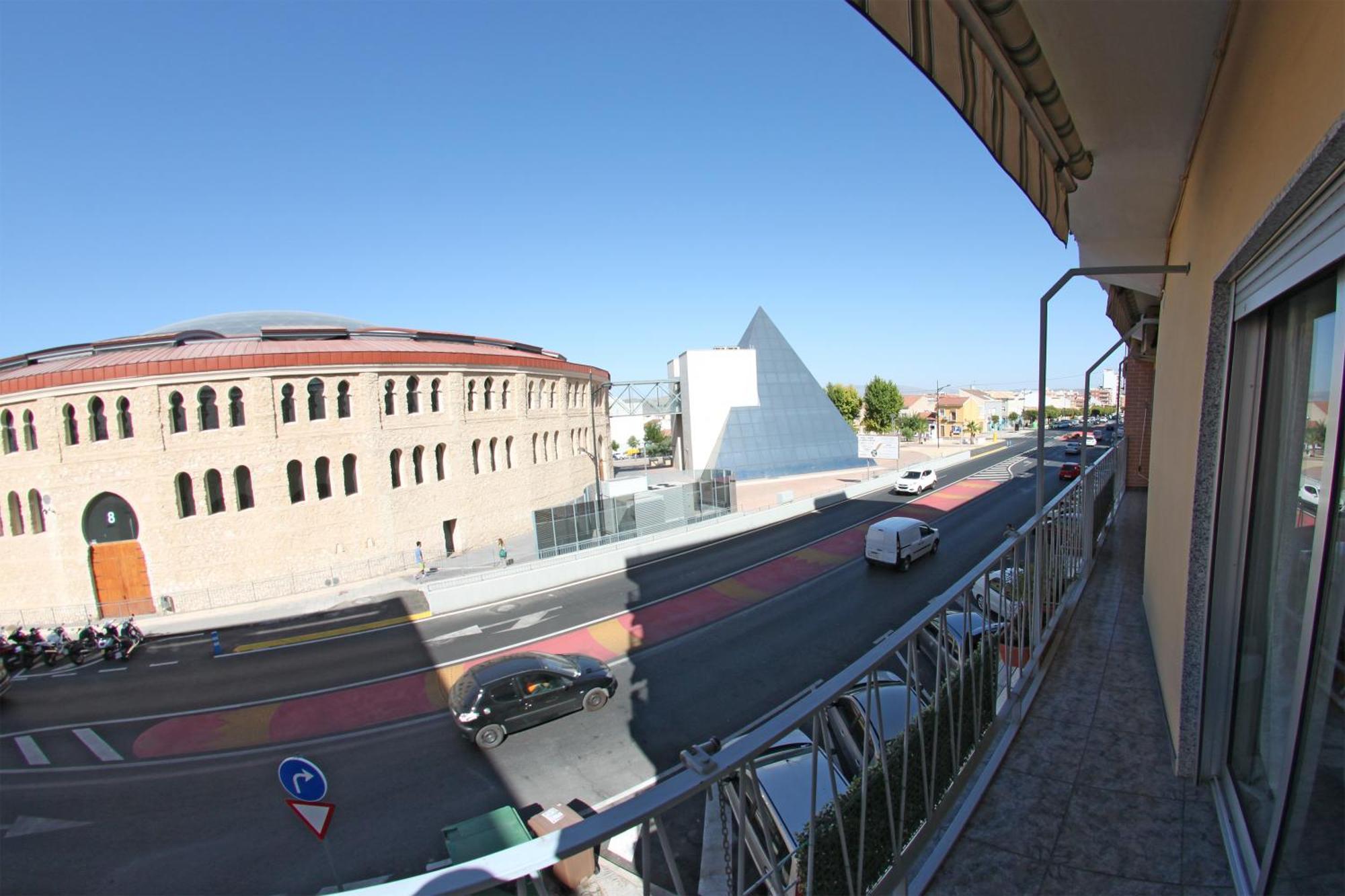 Apartamento El Mirlo Blanco Villena Exteriör bild